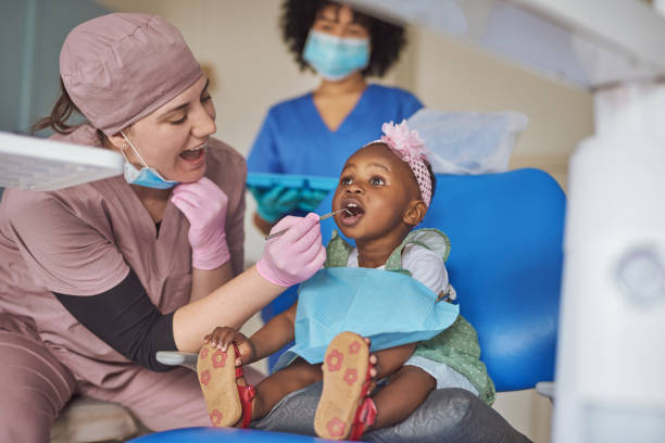 Emergency Dental Services in Van Vleck, TX